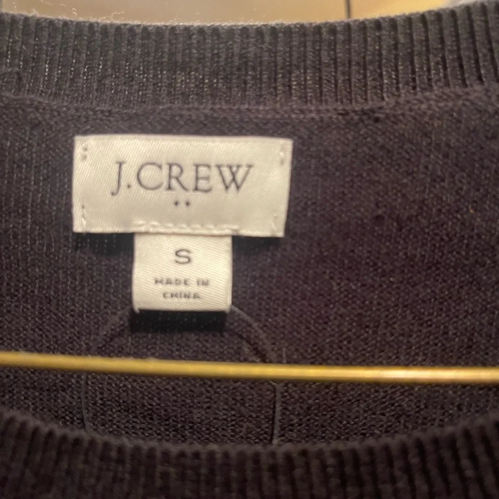 Sweater - Picture 3 of 4